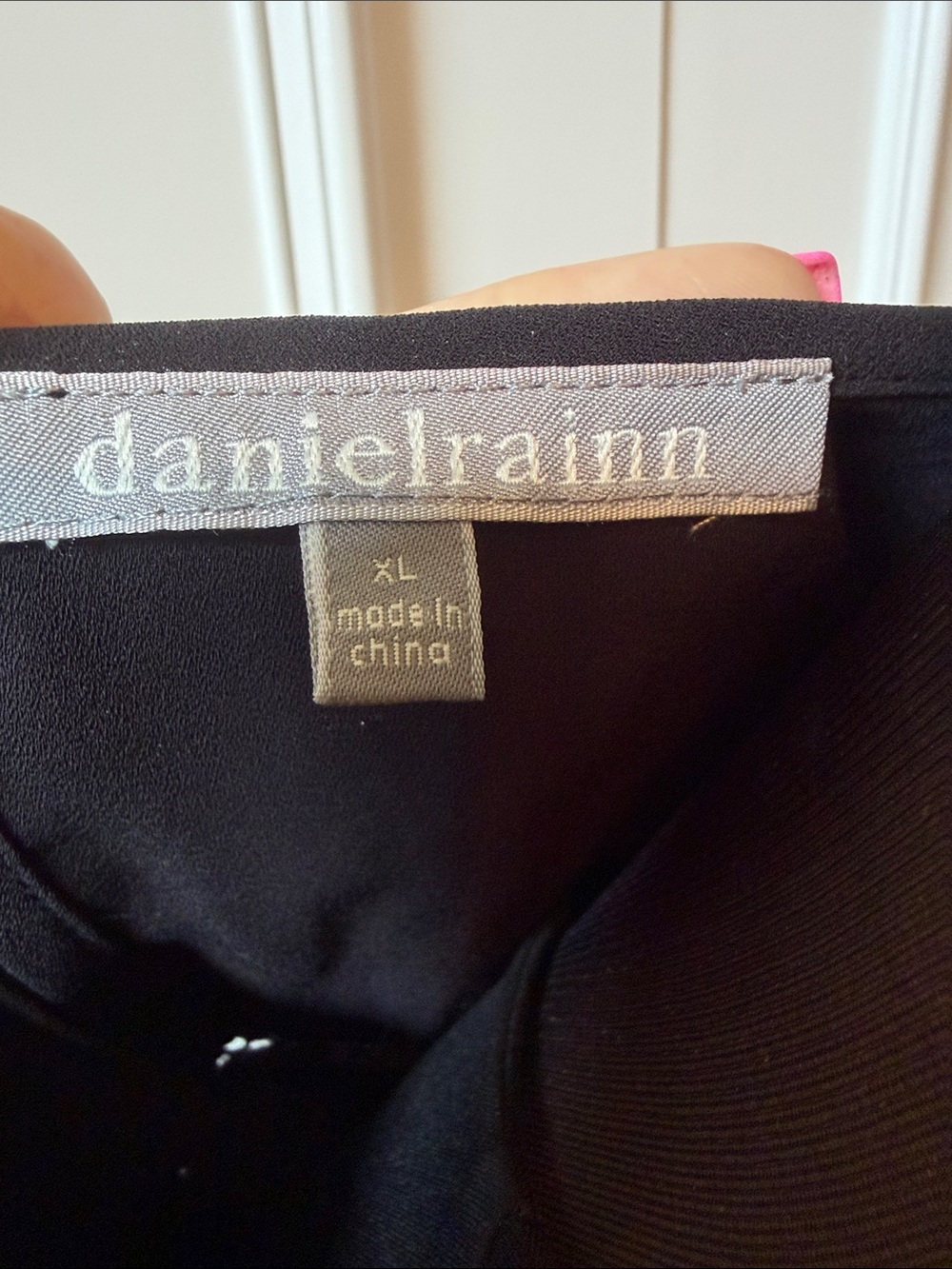 Daniel Rainn Black Smocked Yoke Sleeveless Tank - Picture 2 of 7
